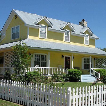 Yellow House B&B Salado Екстериор снимка