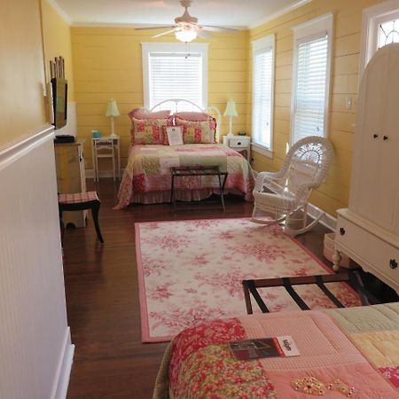 Yellow House B&B Salado Екстериор снимка
