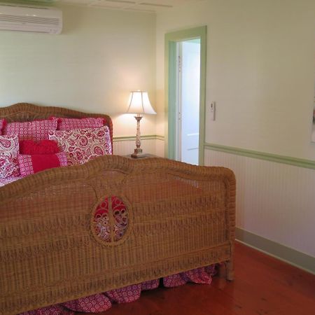 Yellow House B&B Salado Екстериор снимка