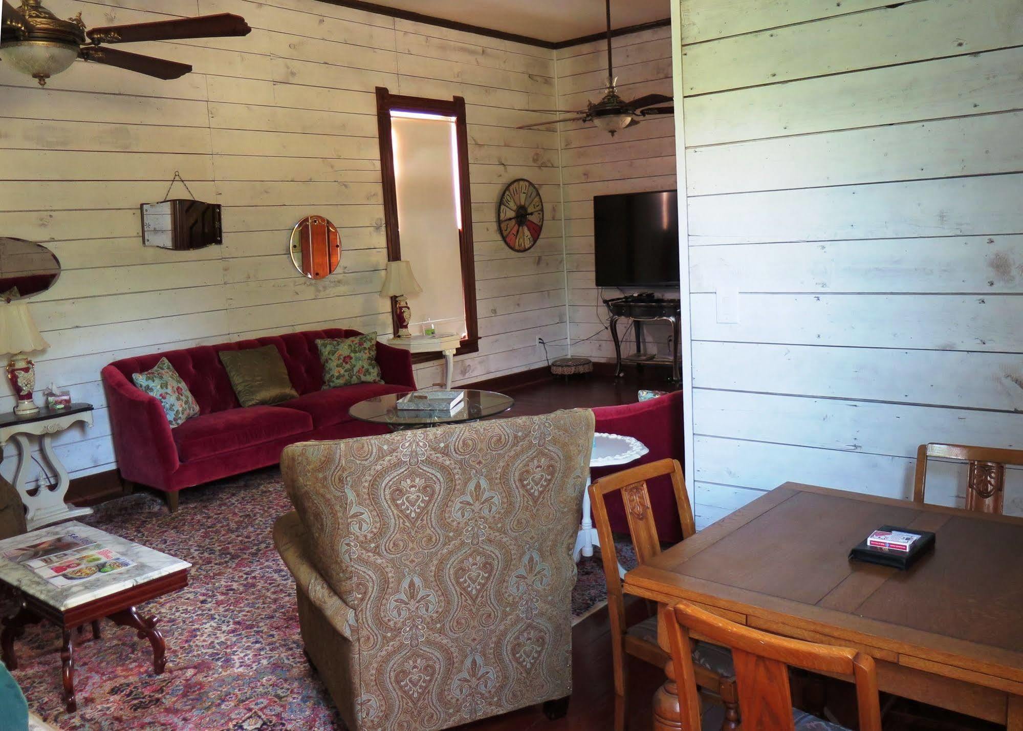 Yellow House B&B Salado Екстериор снимка